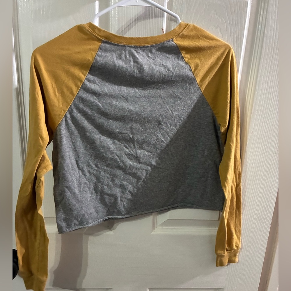 F.R.I.E.N.D.S Women’s XS Crop Top - Picture 4 of 4